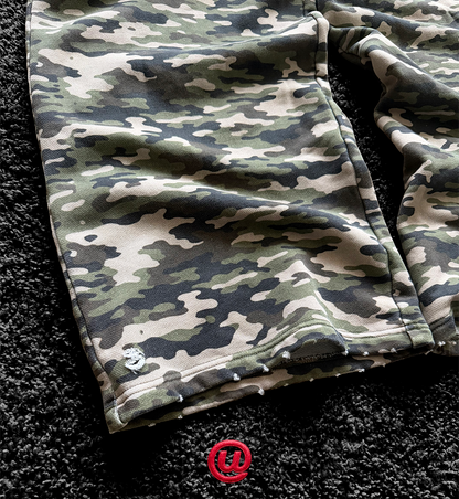 CAMO SWEATS